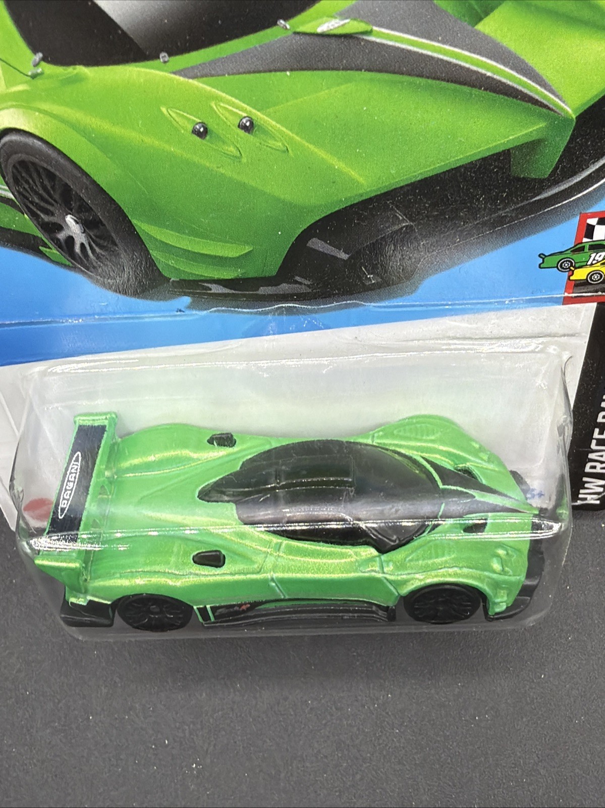 🔥🔥2024 Hot Wheels Kroger Exclusive GREEN PAGANI ZONDA R 99/250 HW Race Day🔥🔥