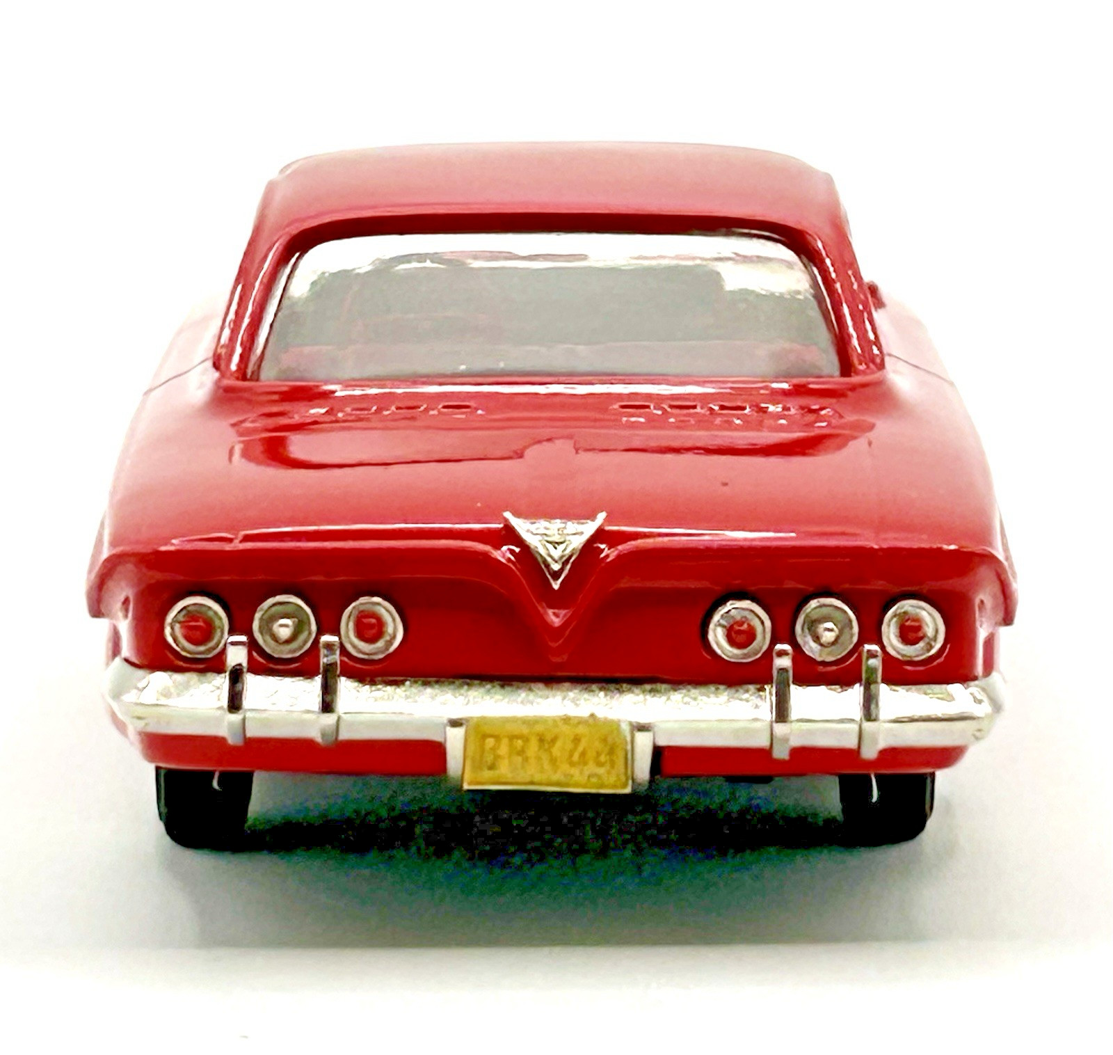 BROOKLIN MODELS – 1961 CHEVROLET IMPALA SPORT COUPE-MINT IN ORIGINAL BOX-1:43