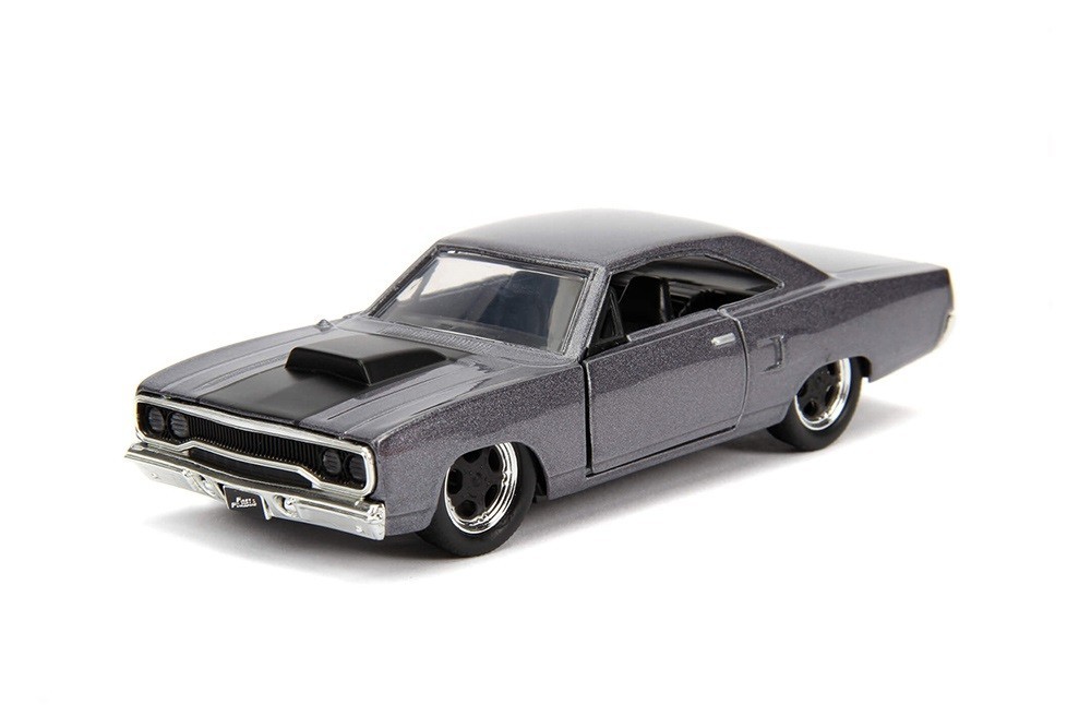 Dom’s 1970 Plymouth Road Runner Hard Top Jada Diecast Model Tot Car 5″, 1:32