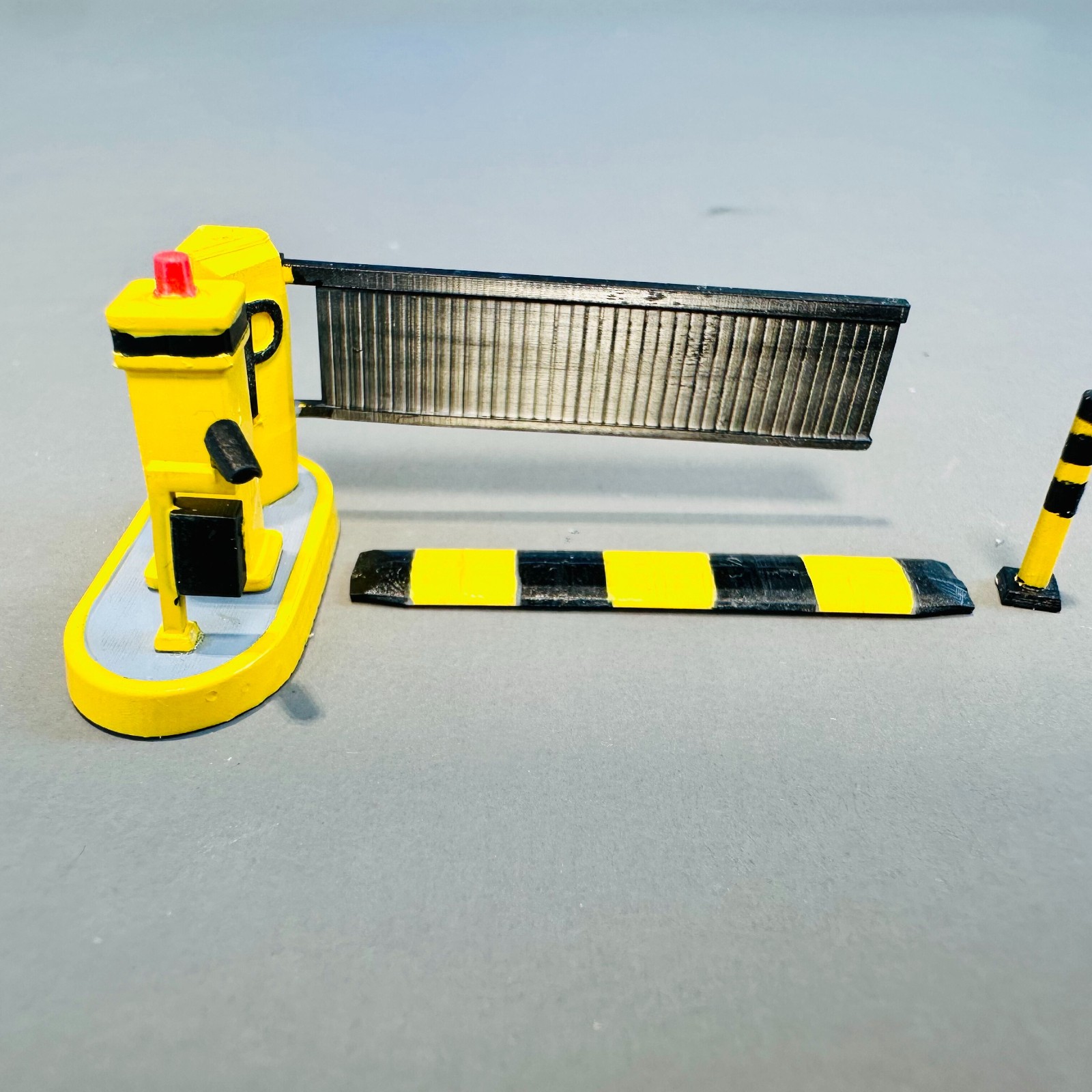 1/64 Parking Lot Toll Booth B Scene Model Accessories Auto Repair Workshop Props
