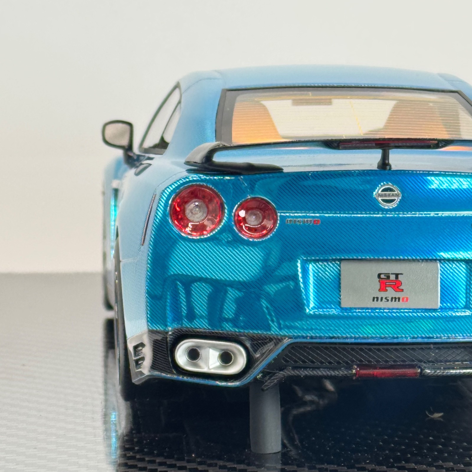 1/18 Nissan GT-R R35 Limited 9/19 [Full Carbon Blue] [YY Model ] No ivy autoart