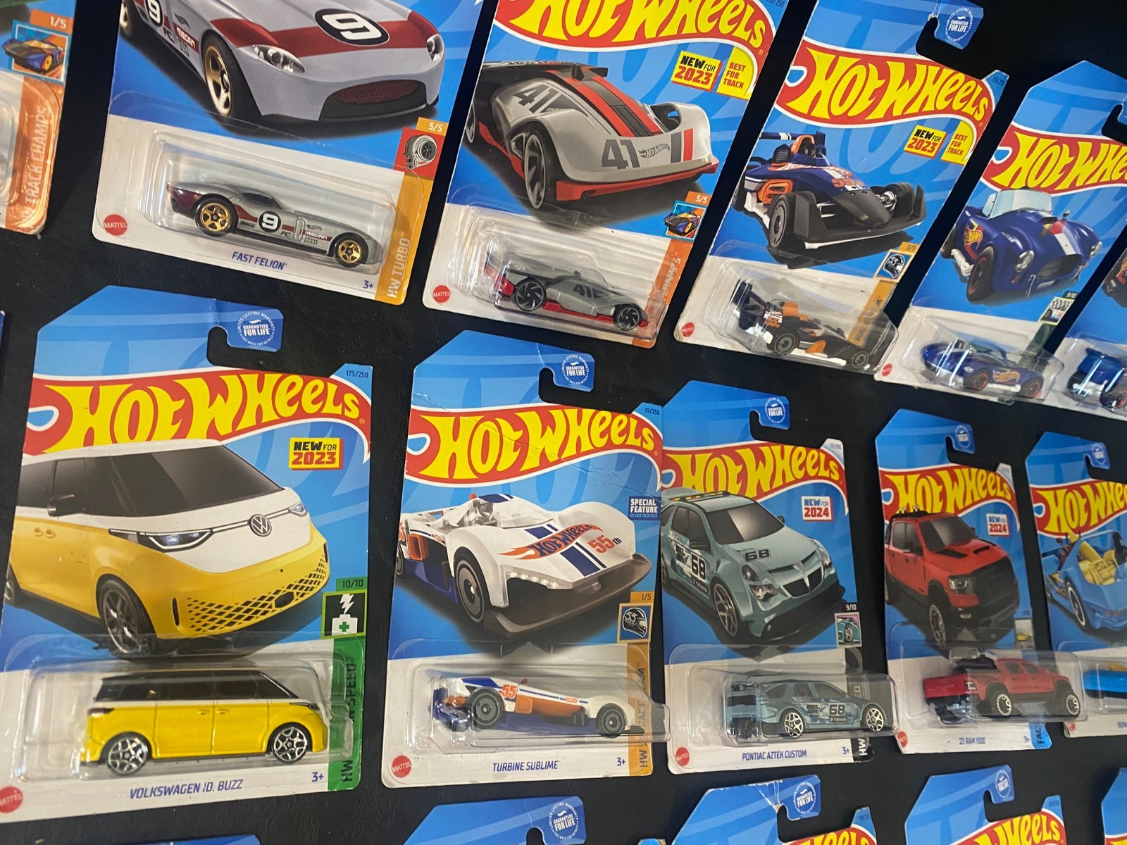 Hot Wheels lot of 40 cars Pontiac Volkswagen Deora Charger and more!