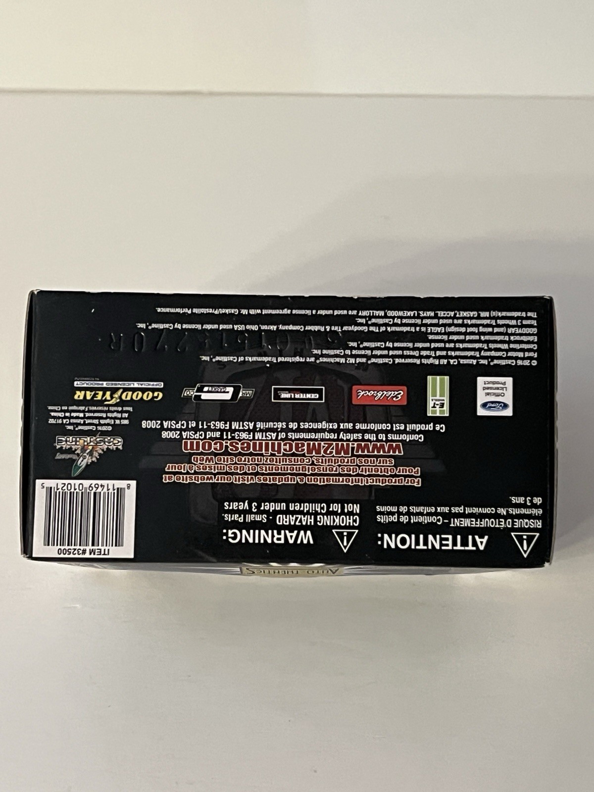 1957 Ford Fairlane 500 M2 Machines Auto‑Thentics R35 Premium Edition Diecast NIB