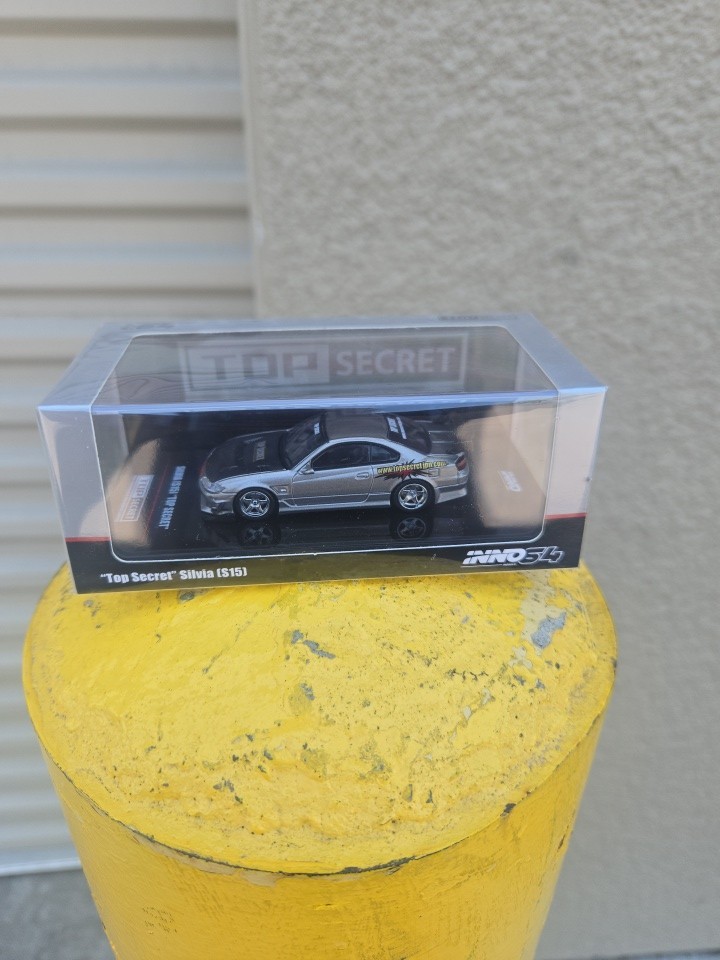 Inno64 Silver Top Secret Nissan Silvia S15