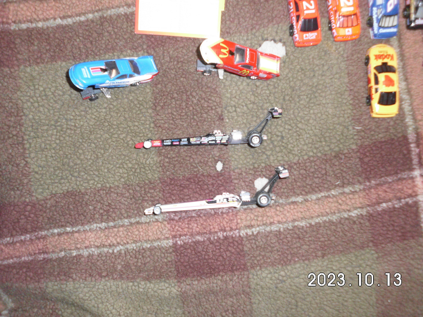 1997 Hot Wheels 100 Car Carry Case 32 Funny Cars / Dragsters / Nascar + Bonus