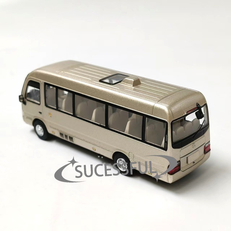 1:64 2013 Toyota Coaster Diecast Alloy Official Minibus Replica Model