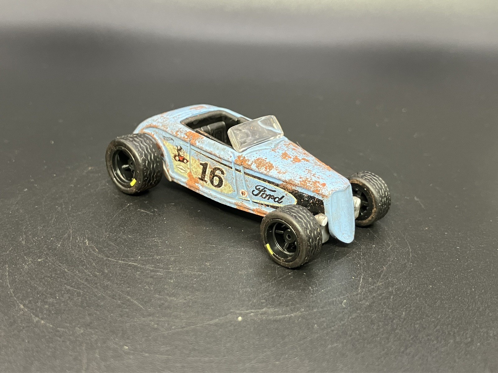 1933 Ford Roadster Weathered Rusty Custom 1/64 Diecast Barn Find Car Hot Wheels