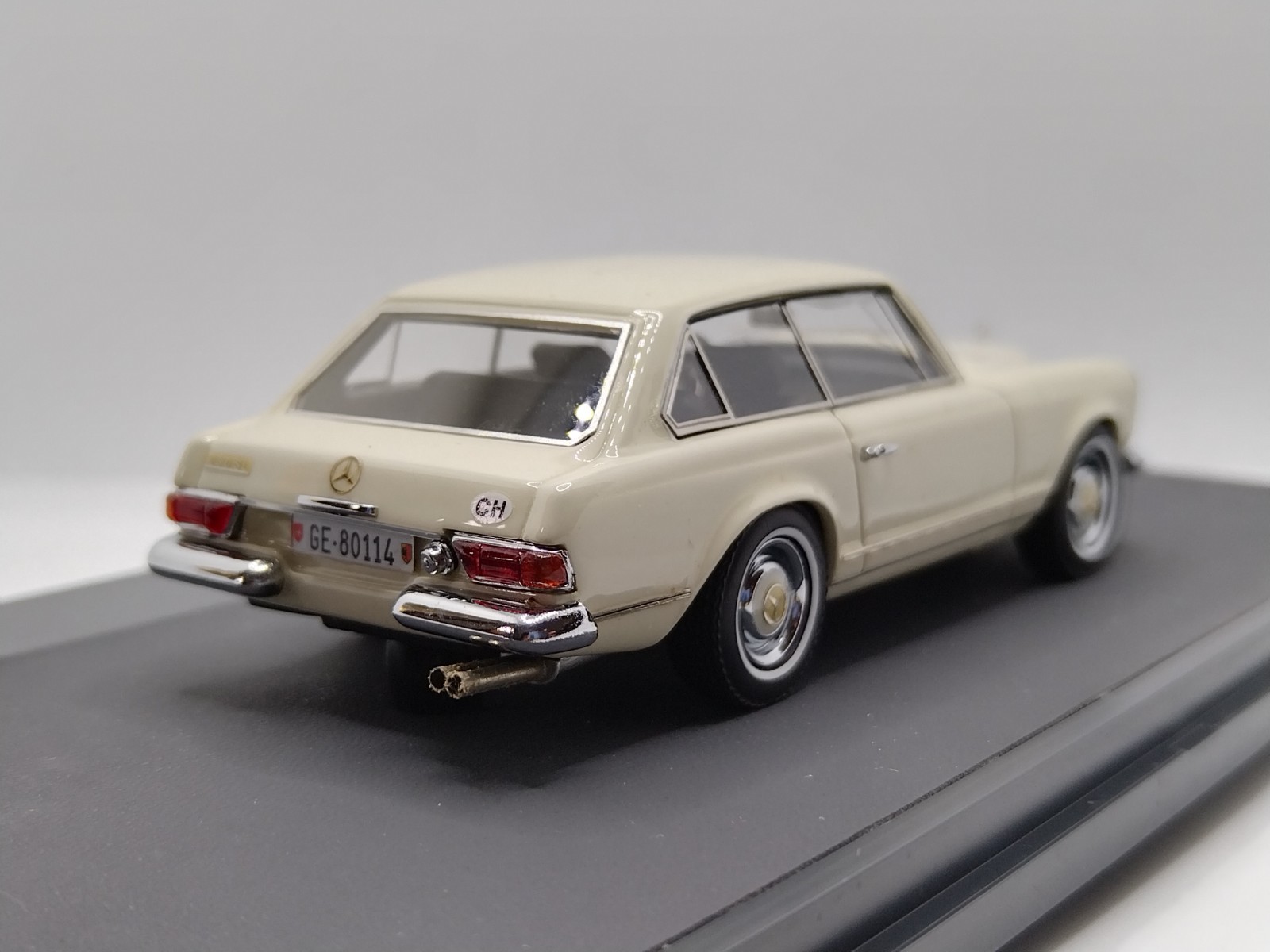 MATRIX 1/43 Frua Mercedes Benz 230SLX Shooting Brake 1966. Wow Rare!