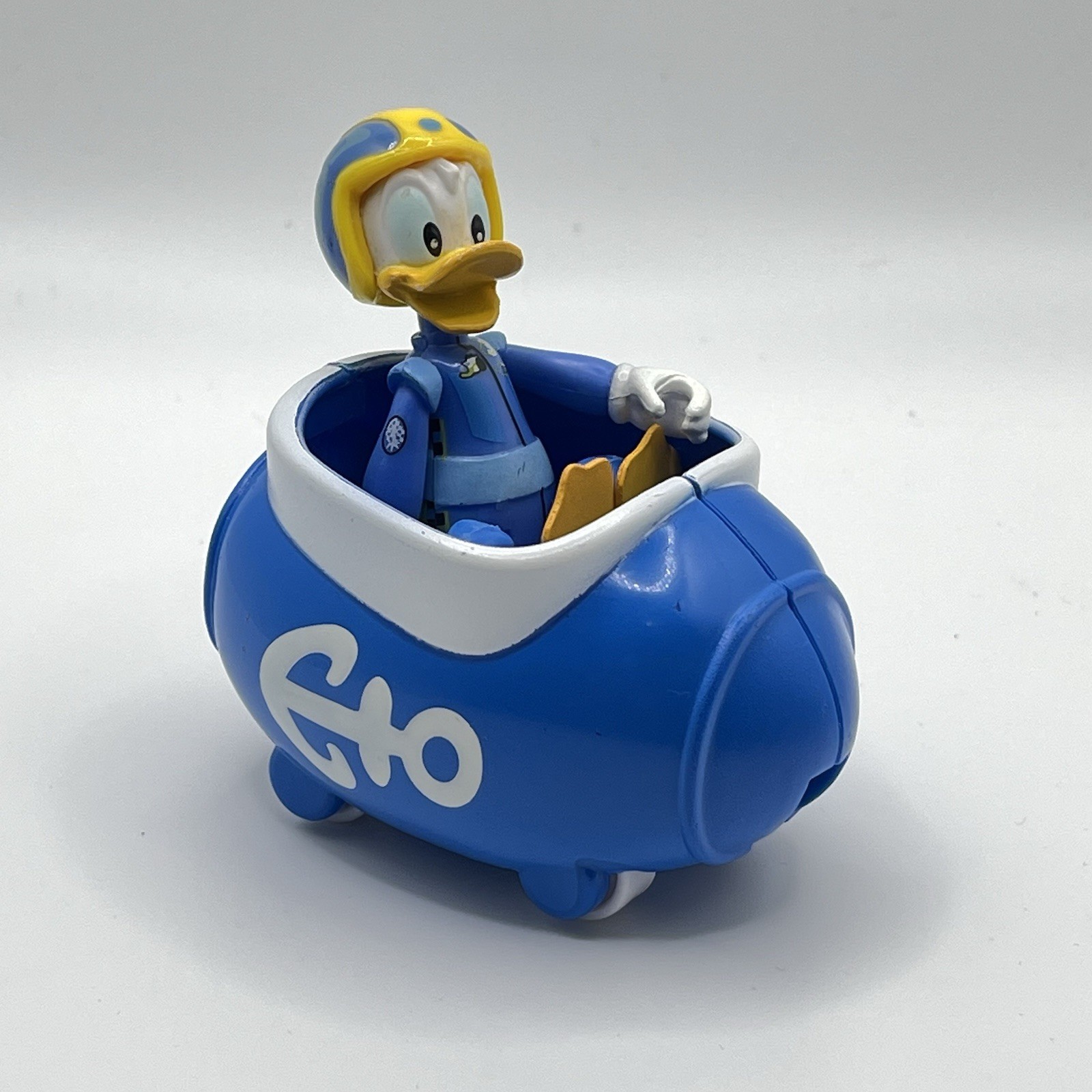 RARE Disney Donald Duck 2-in-1 Transforming Vehicle Figure Floaty Coaster Pod