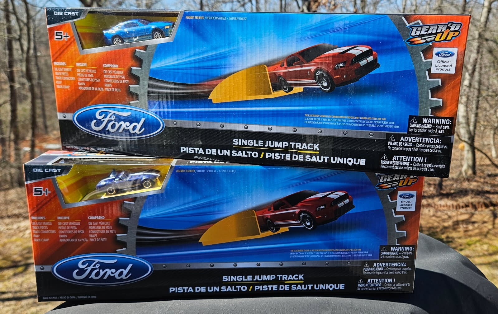 Ford licensed Gear’d Up 1/64 diecast car jump track set Shelby Cobra and GT500