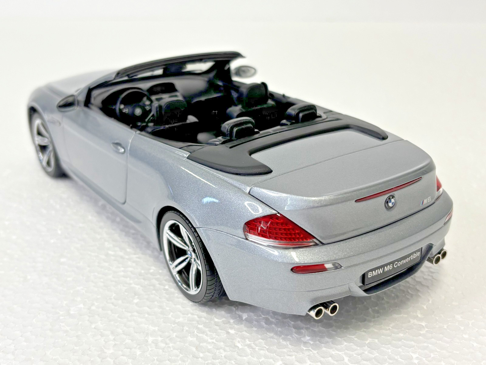 Rare * BMW M6 Convertible / Cabrio * Kyosho * 1/18 * Hard Top * Dark Gray * New
