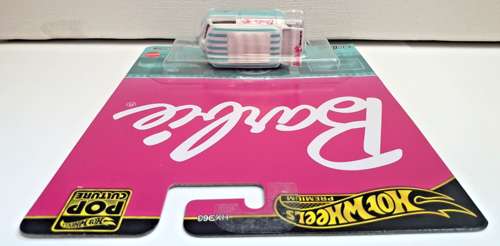 Hot Wheels Premium Pop Culture Barbie Volkswagen Kool Kombi – Lot Of 2