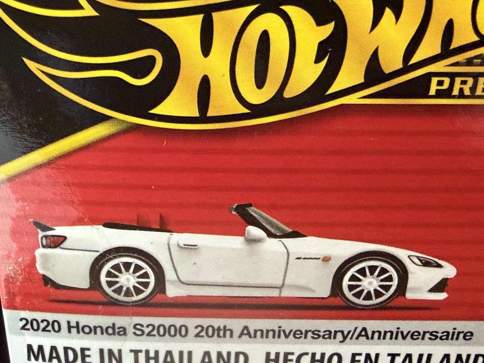 2 PCS-Hot Wheels White Box Diorama- Sprinter, Honda Civic, Honda NSX-R, S-2000