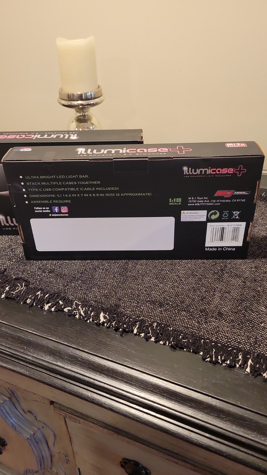 Pair 1:18 Collectible Display Show Case Illumicase LED Lights Mirror Base WHITE