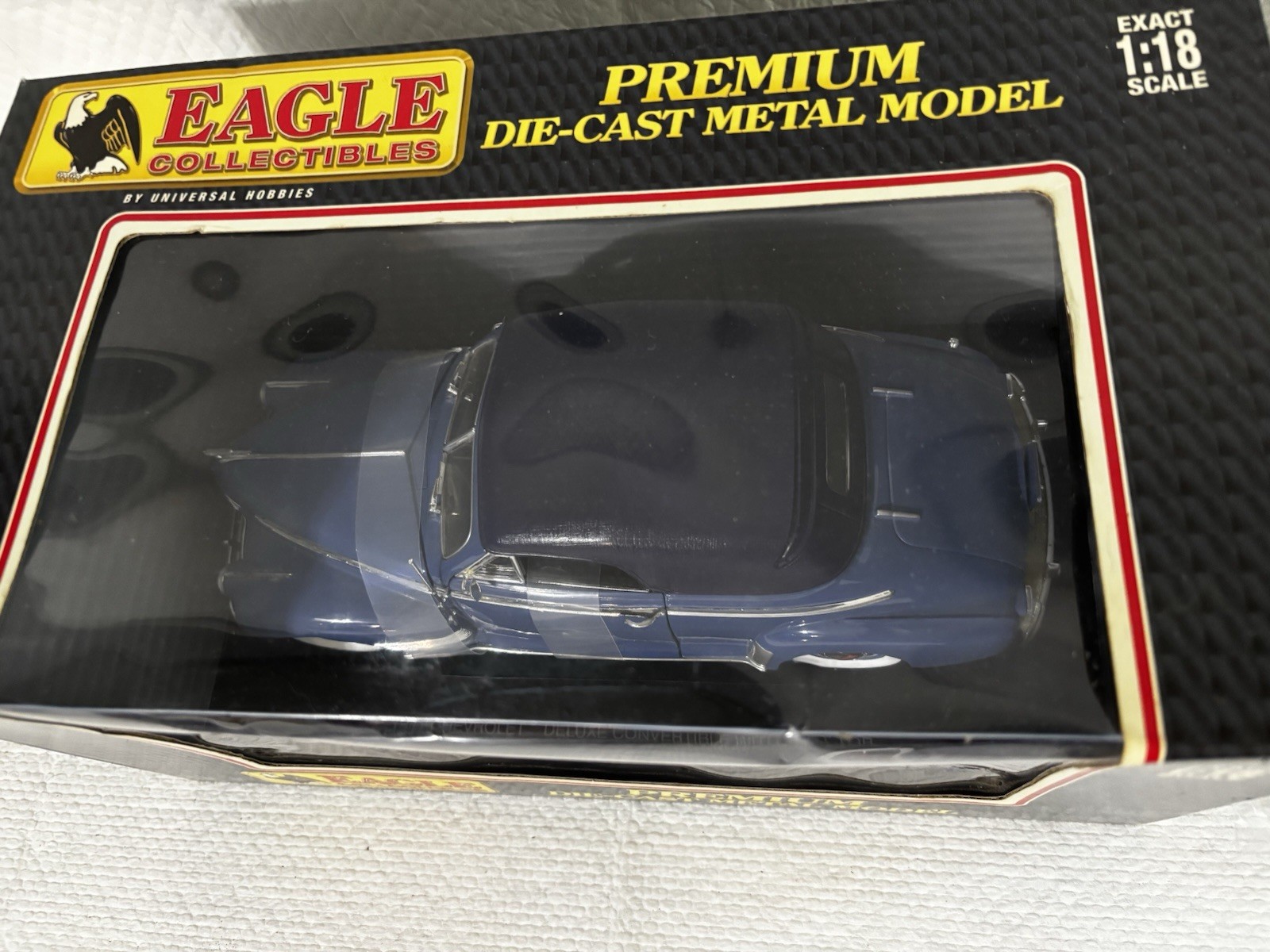 NIB Eagle Collectibles Blue 1941 Chevrolet Deluxe Convertible With Soft Top