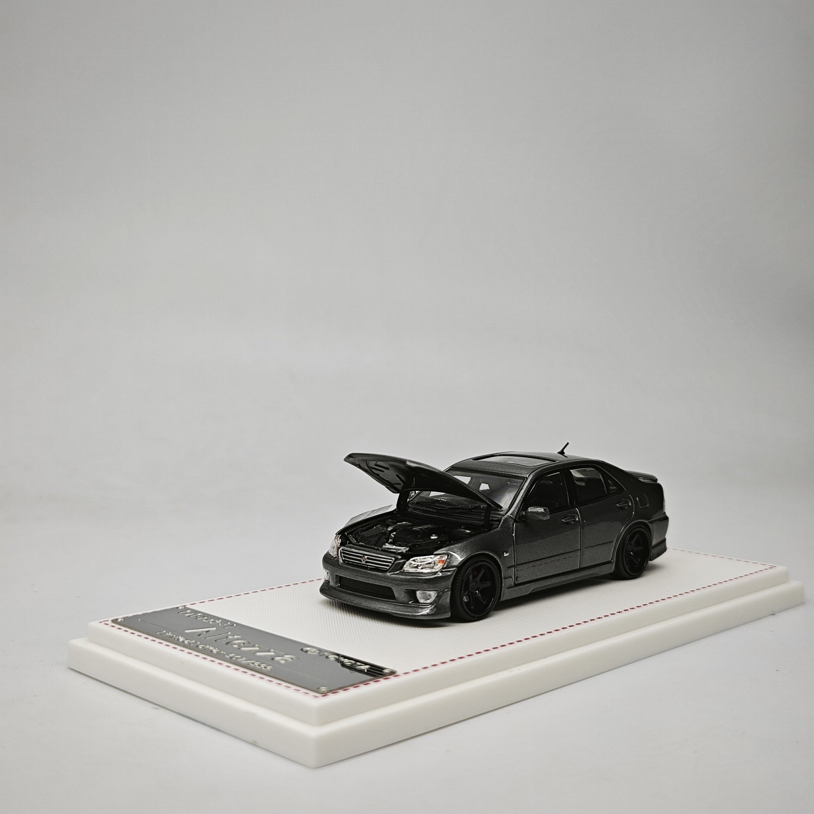 1/64 RS200 SXE10 Altezza Diecast Model Car Pullback Openable Hood