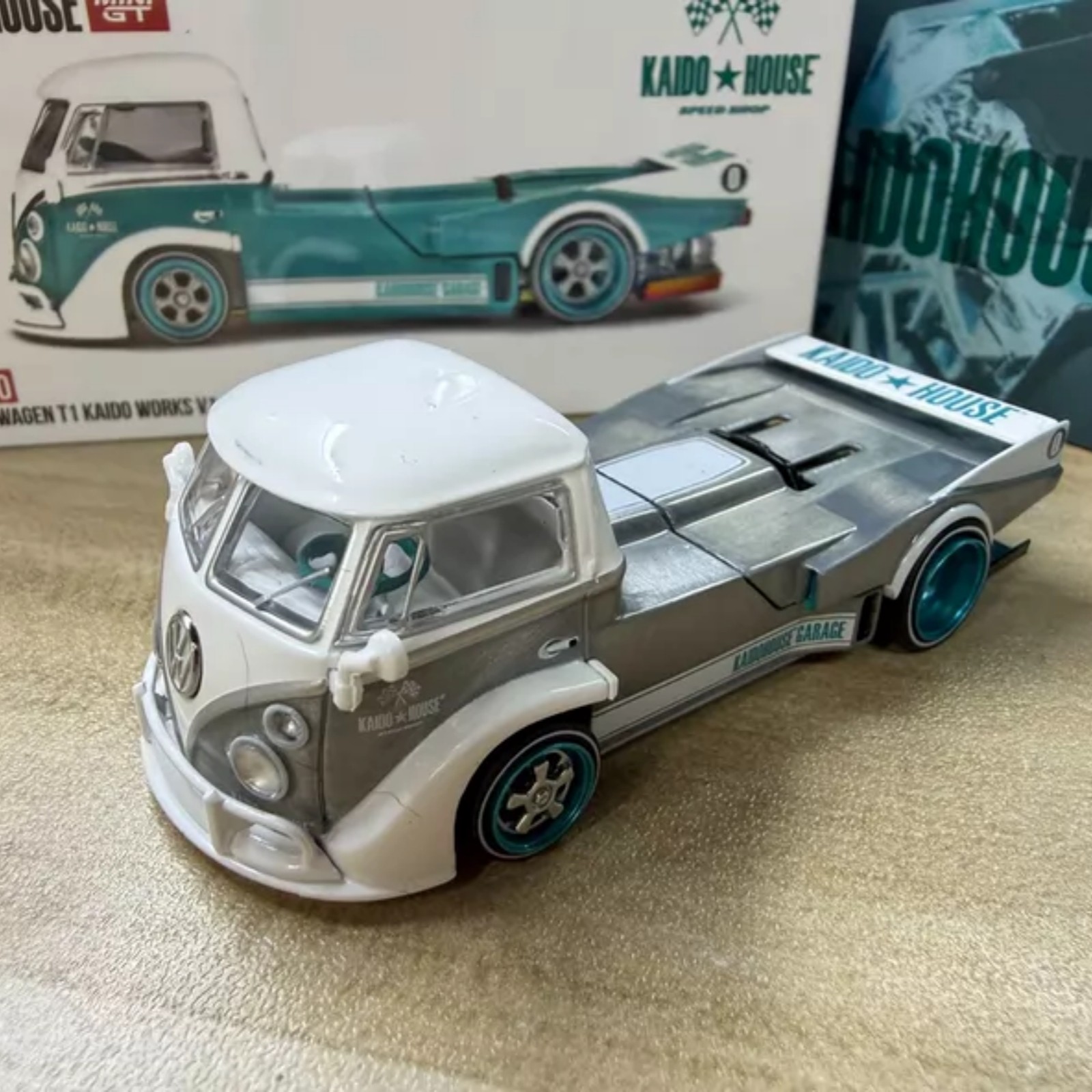 CHASE 1/64 Mini GT Kaido House 220 T1 Pickup Works V1 Raw Metal Blue Diecast Car