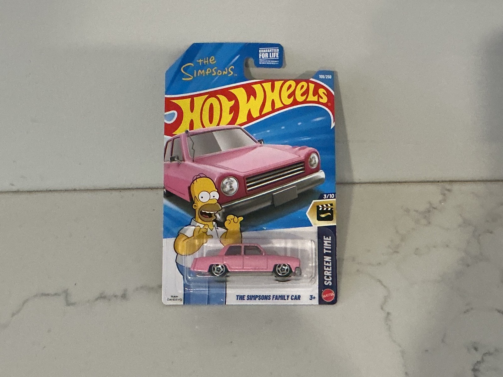 2026 Hot Wheels THE SIMPSONS FAMILY CAR Pink NEW