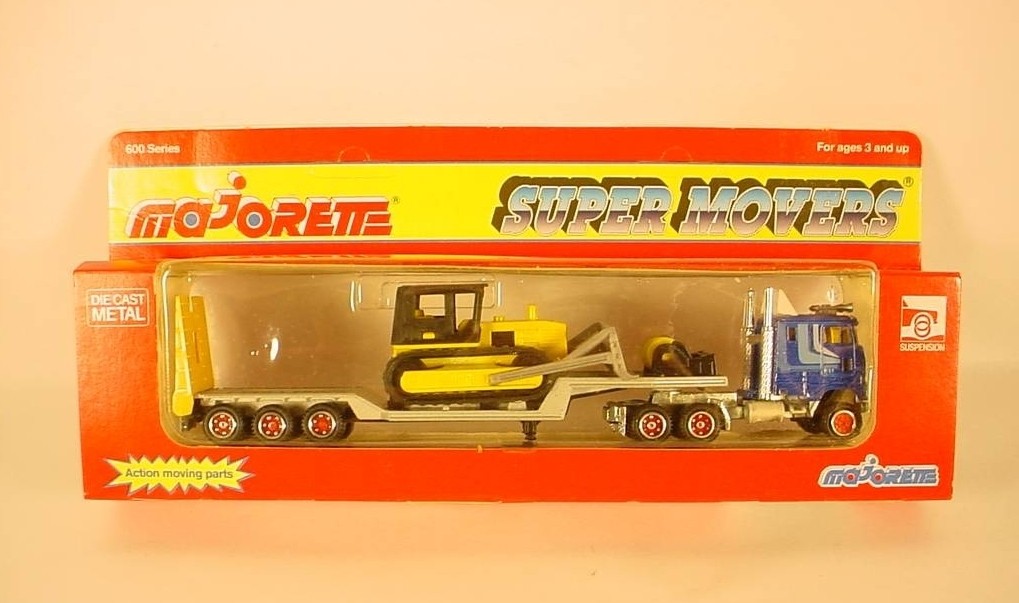 Majorette Super Movers # 616 Semi Bulldozer Carrier 1:87 France