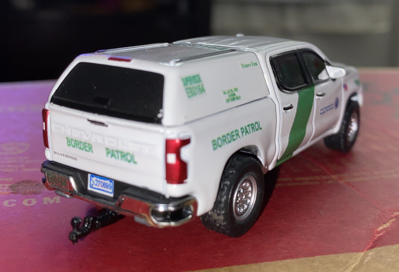 Kitbash 1/64 2022 Silverado US CUSTOMS & BORDER PROTECTION Homeland Security