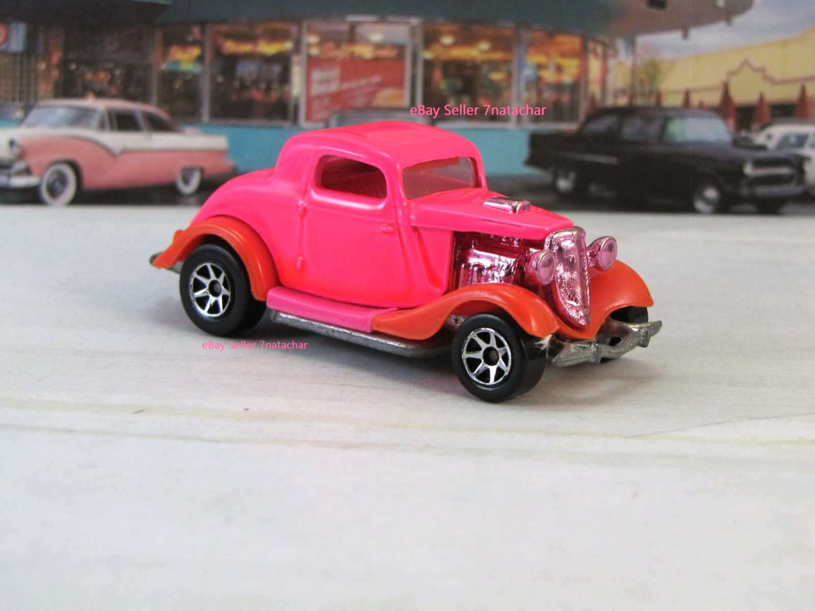 1933-1934 Ford Coupe Pink Flathead V8 Hot Rod Model Collectible Car F