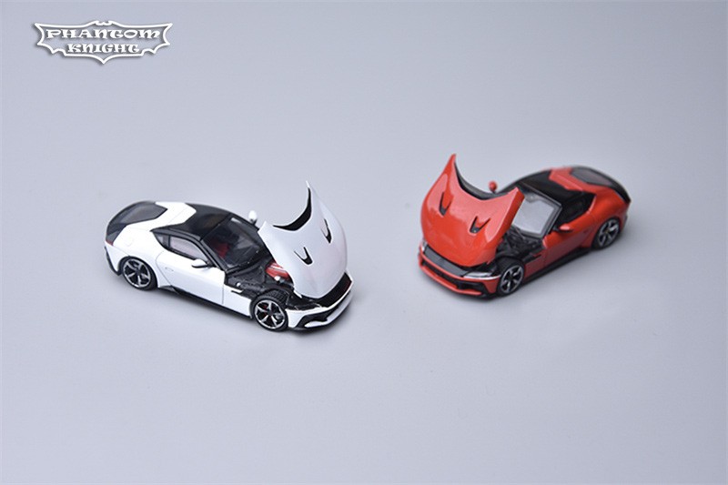 Phantom Knight PK 1:64 12 Cilindri Coupe Diecast Model Car Quick delivery