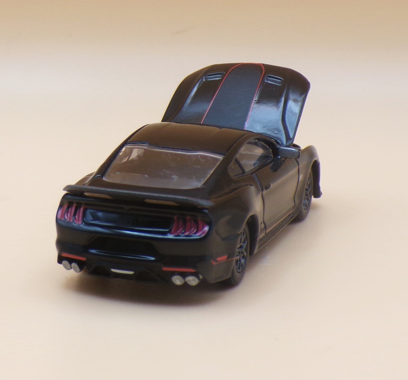 2022 Ford Mustang MACH 1…SHOWROOM FLOOR Series 2…..Greenlight .1:64