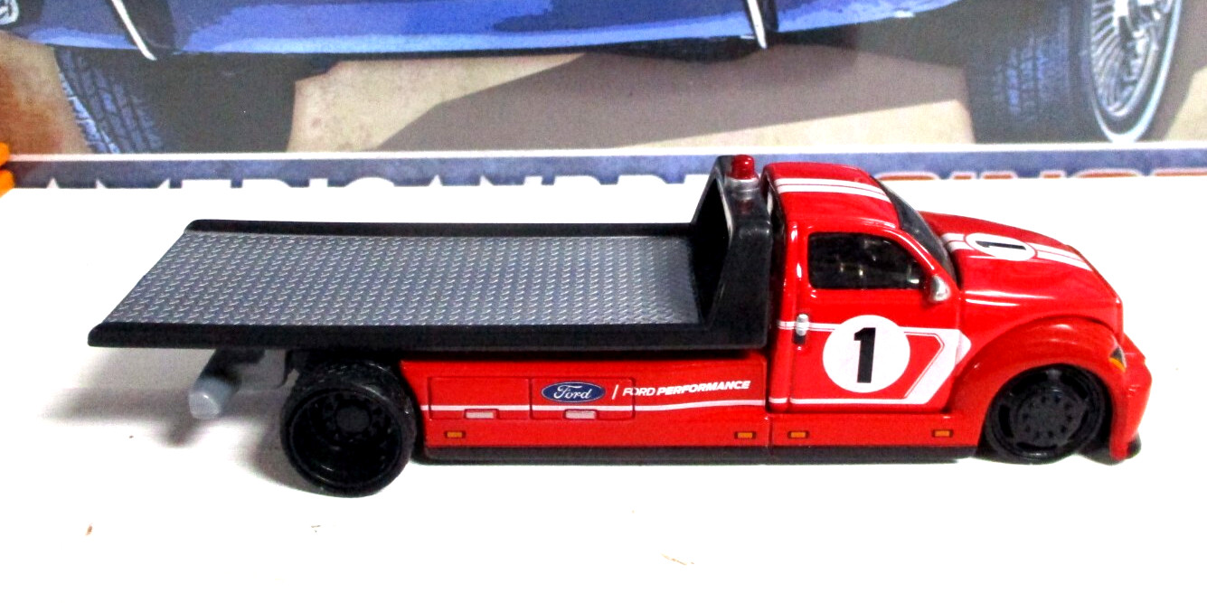 Maisto Design Elite Flatbed Transport New/Loose Metal/Plastic Rubber Tires!