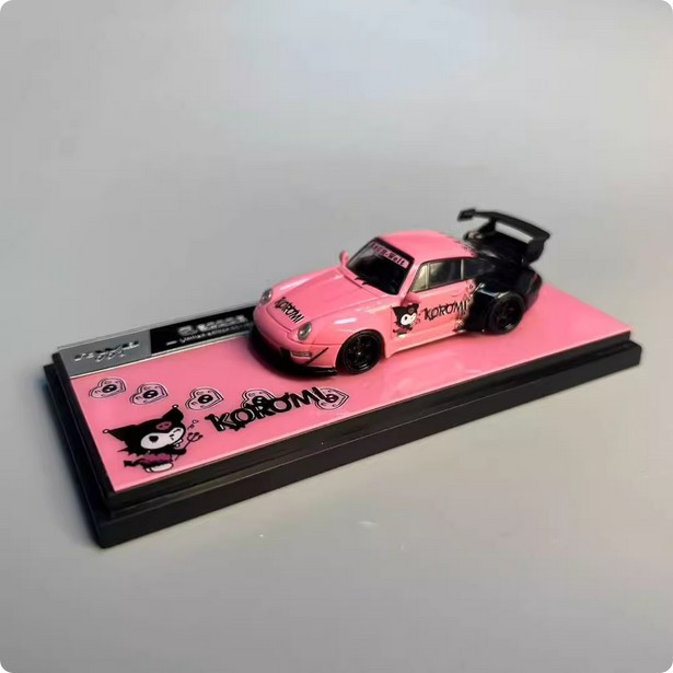 DEcode 1:64 Porsche RWB 993 964 Kuromi painted alloy car model ornaments