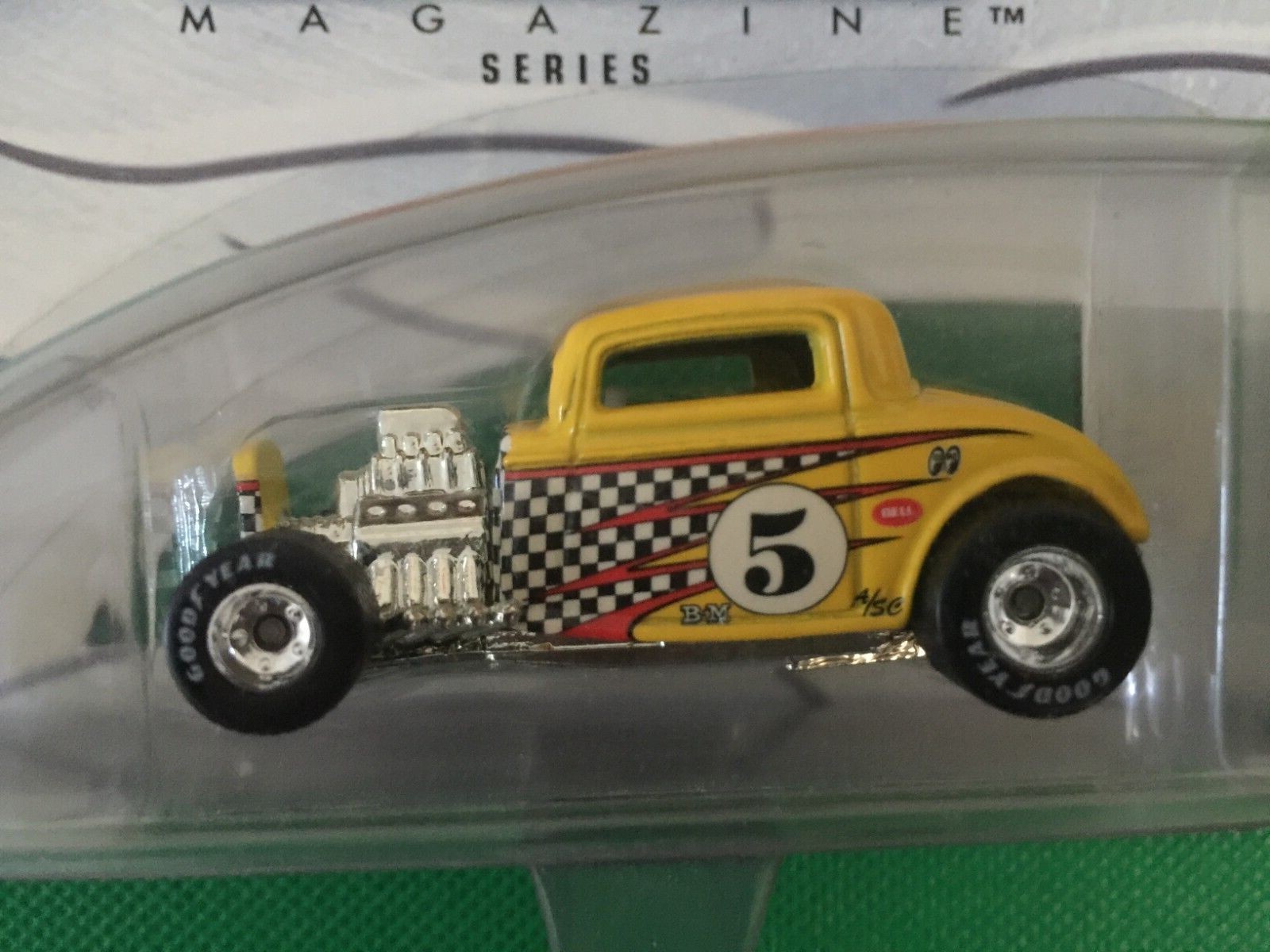 HOT WHEELS 2002 ROD & CUSTOM ’32 FORD YELLOW 1/64 DIECAST B114