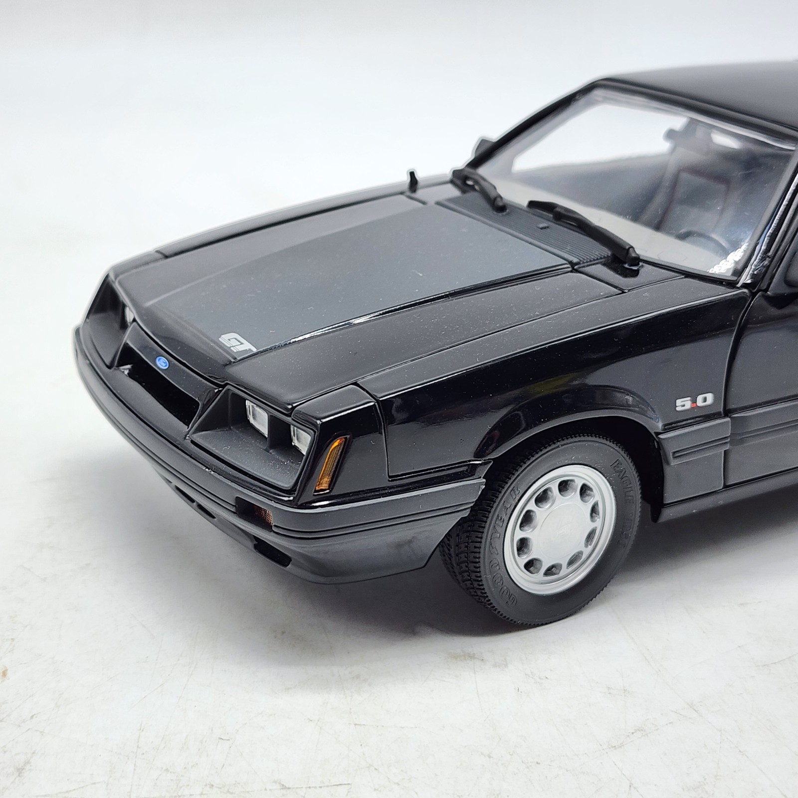 52Z GMP Black 1985 Ford Mustang 5.0 GT 1:18 New Open Box Rare HTF 1909/3000