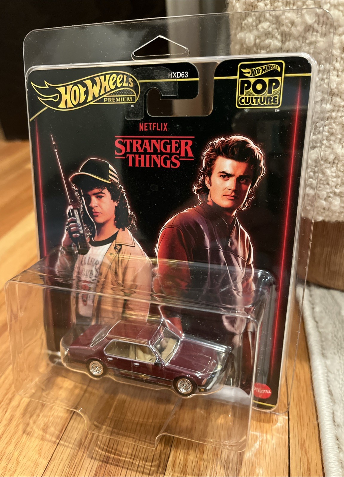 HOT WHEELS PREMIUM 2025 POP CULTURE STRANGER THINGS 1983 BMW 733i NETFLIX BONUS