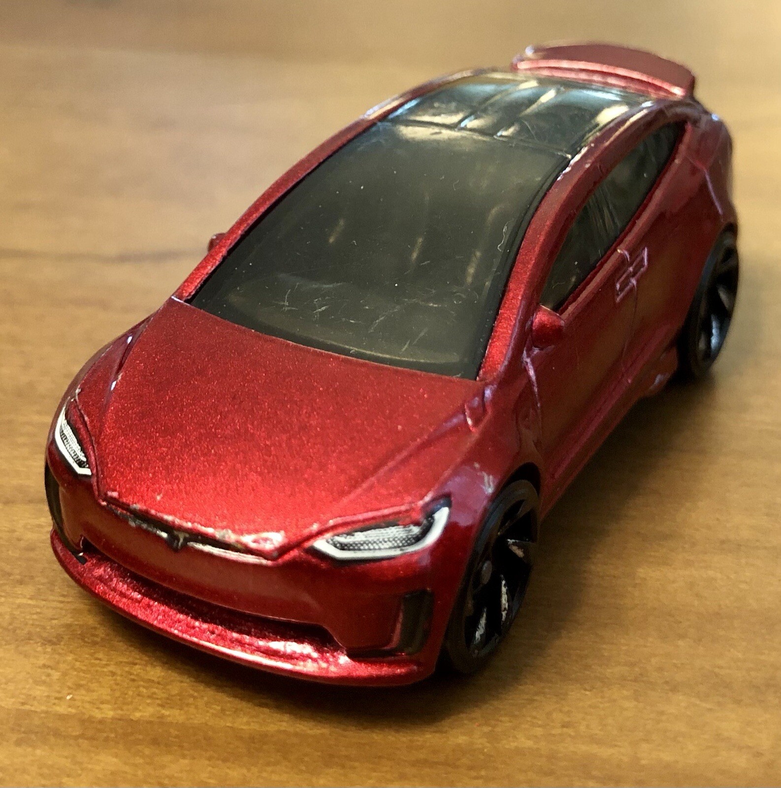 2016 Hot Wheels Tesla Model X Red DTX01 Diecast Toy Car 1:64 Mattel Elon Musk
