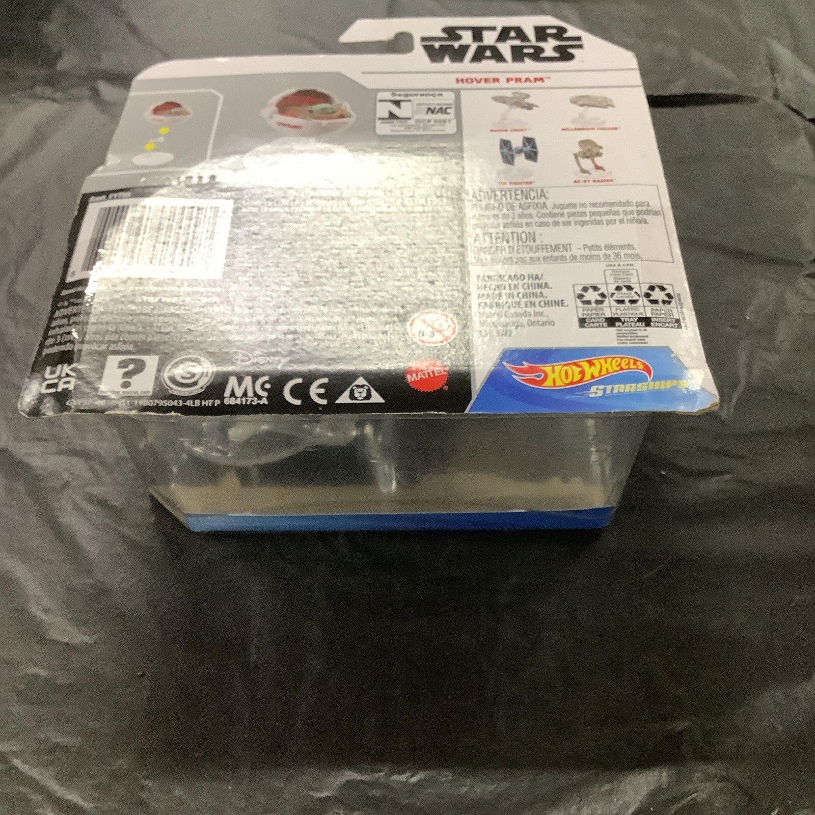 Hot Wheels Star Wars Starships Mandalorian Baby Yoda the Child Hover Pram (P)