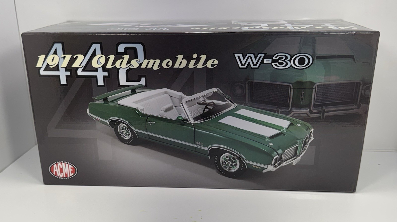 ACME 1/18 Scale 1972 OLDSMOBILE 442 W-30 “Incredible Color” 552 MADE