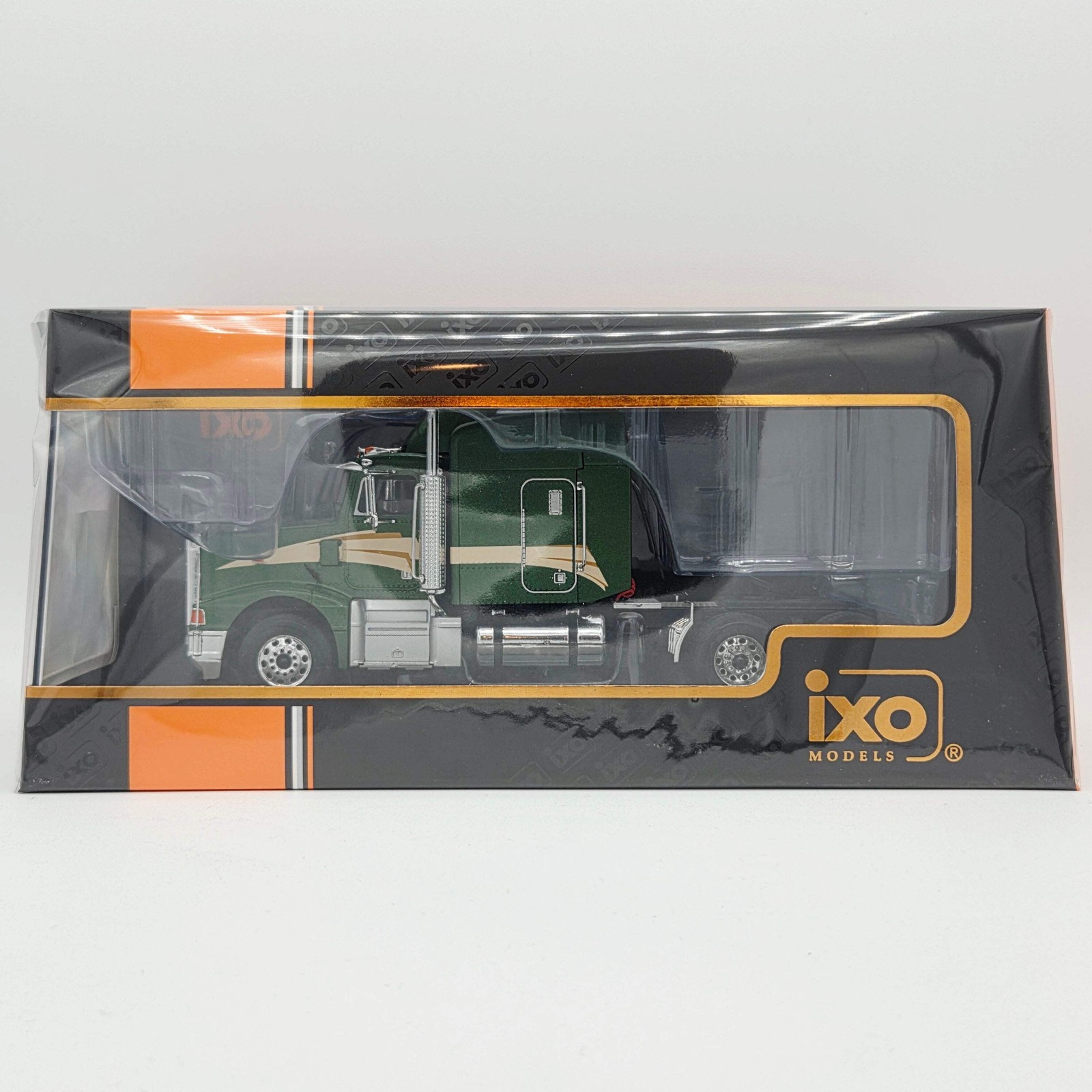 iXO Model Cars ’98 Peterbilt 377 A/E Semi Truck Cab – 1:43 Metallic Green (2026)