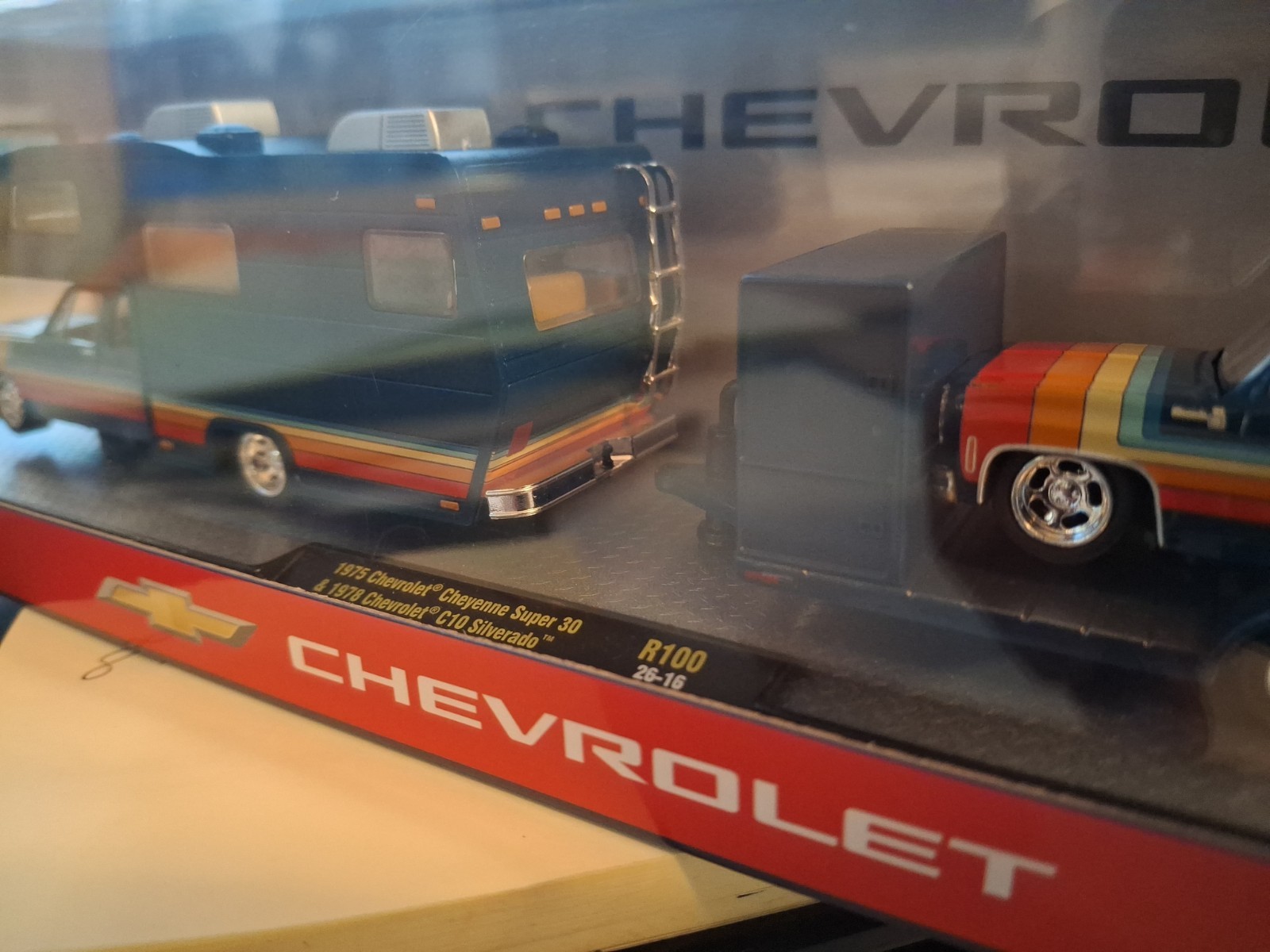 M2 HUALER 1975 CHEVY CHEYENNE SUPER 30 W/CAMPER & 1978 CHEVY C10 SILVERADO