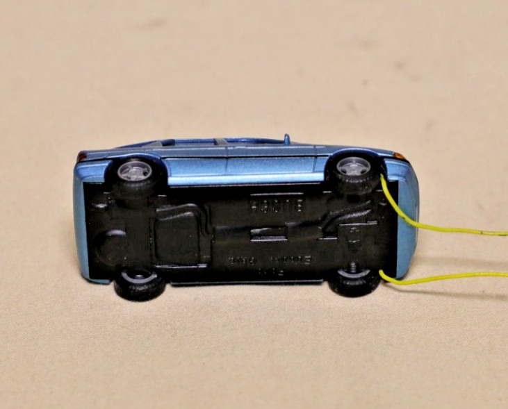 Busch HO Ford Escort Ghia 12V lighted – no box