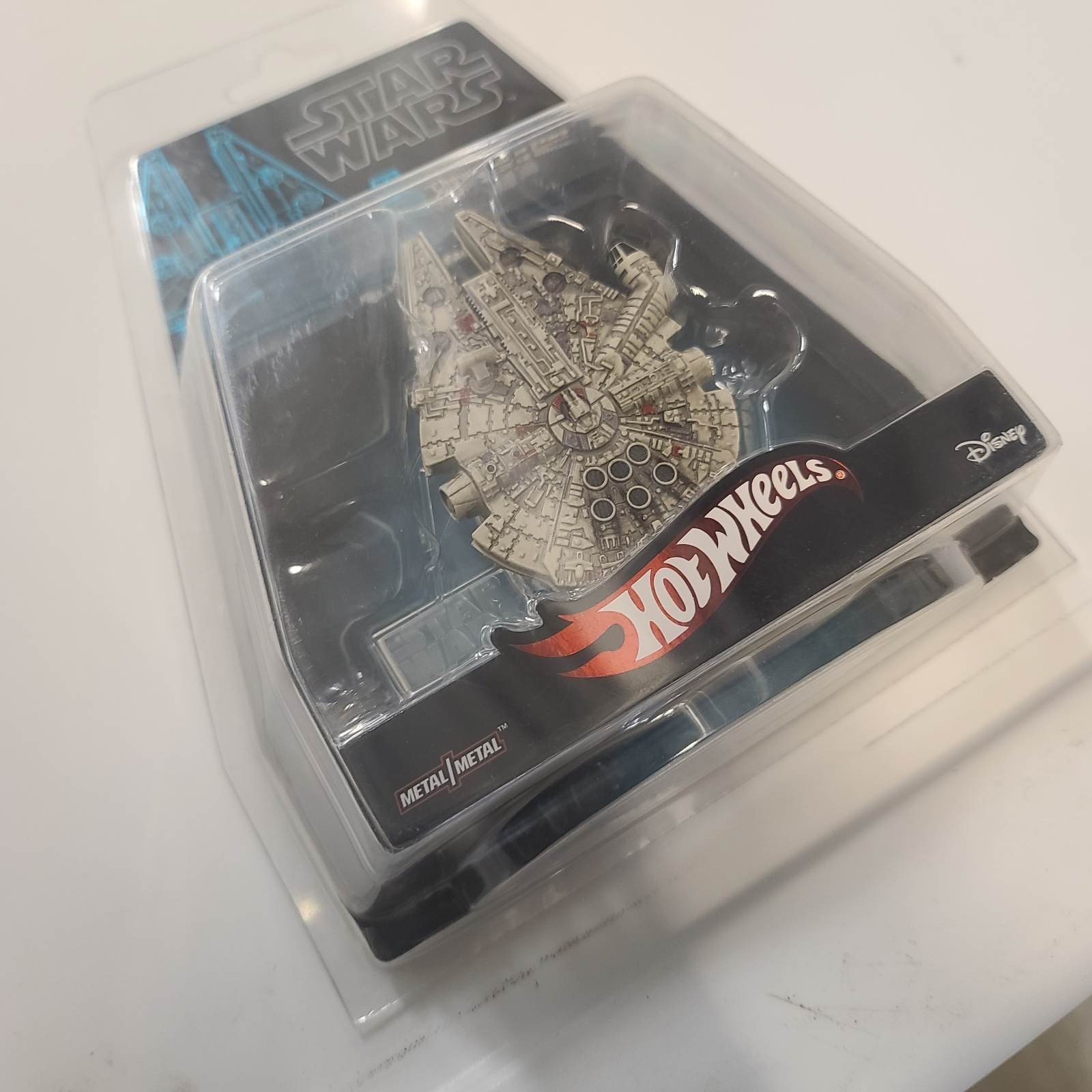 Hot Wheels Collectors Star Wars Millennium Falcon Limited Edition – NEW SEALED