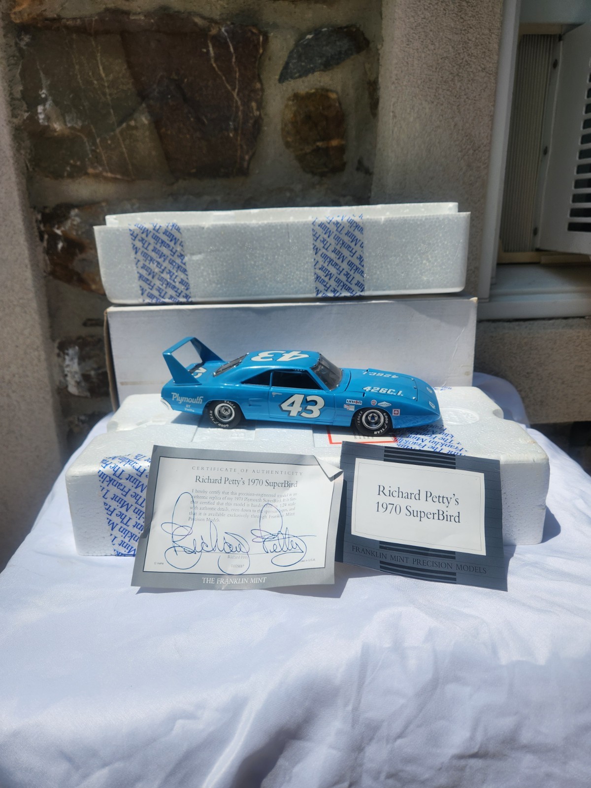 Franklin Mint Richard Petty 1/24 Diecast #43 1970 Plymouth Superbird New In Box