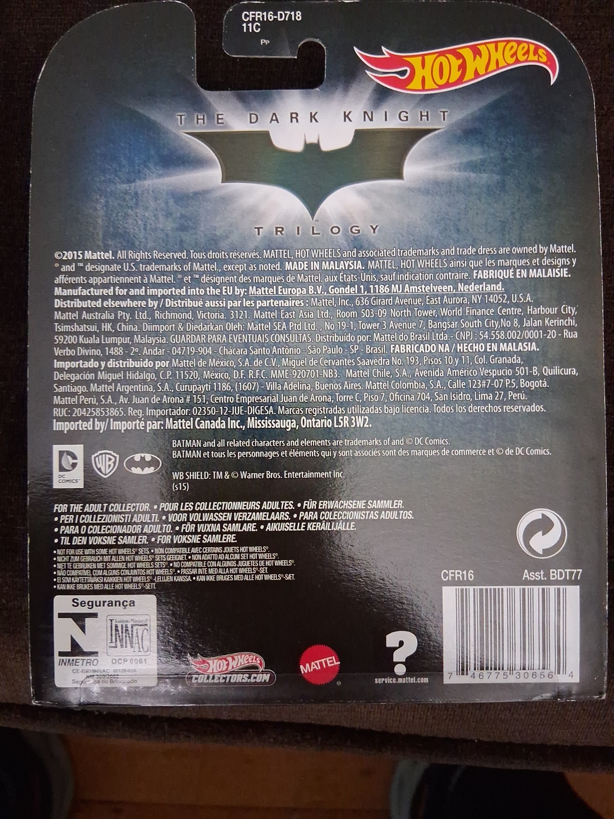 2015 Armored Batmobile Hotwheels 1.tumbler Cammo. 1 batman live 2013