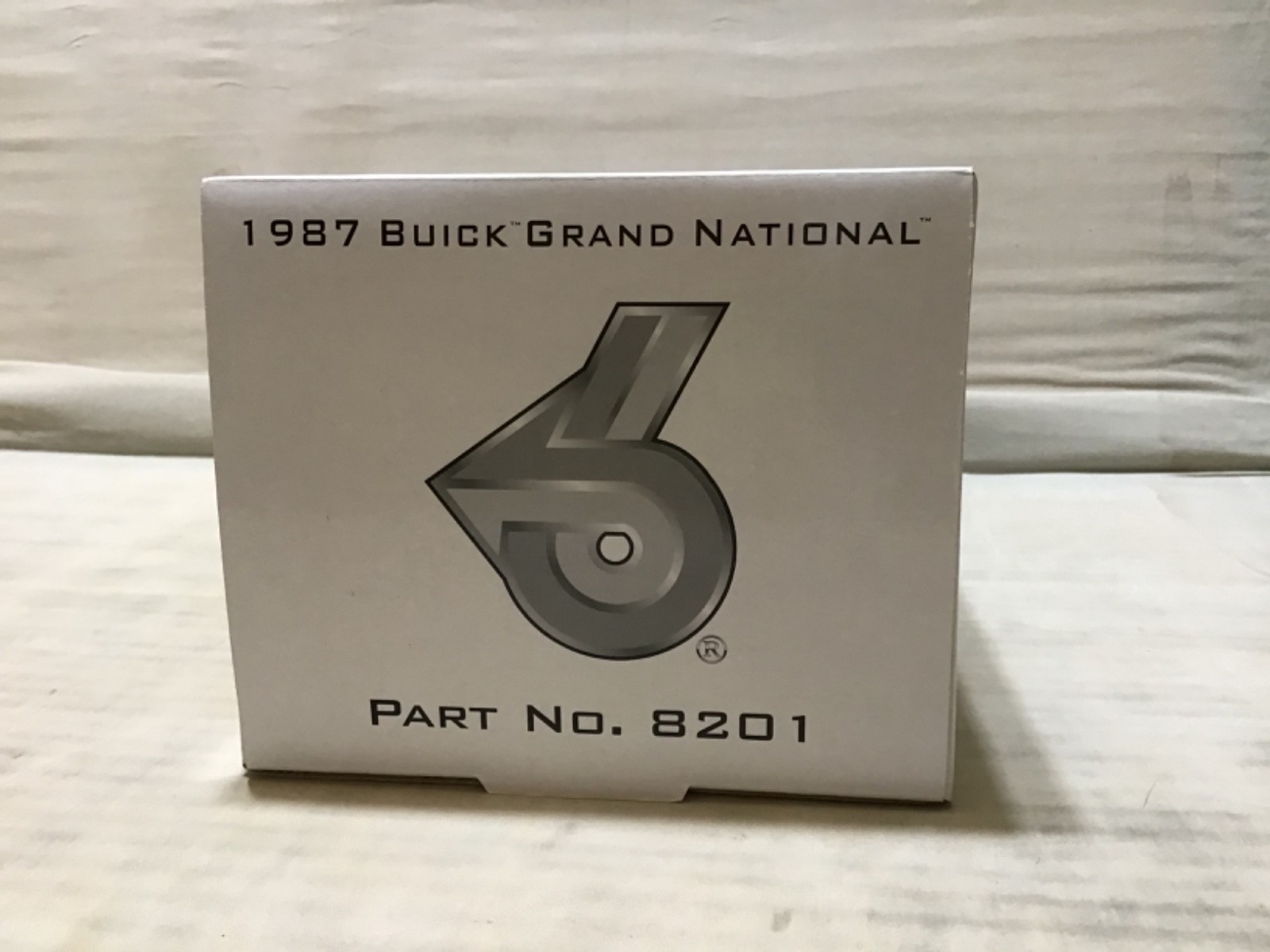 BUICK GRAND NATIONAL 1987 BLACK GMP #8201 DETAILED DIECAST RARE 1/24 read defect