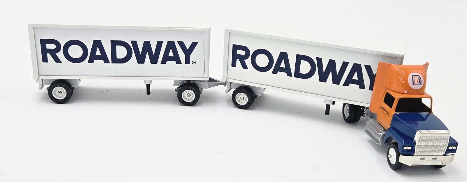 Vtg 1992 Winross Roadway Express Double Trailers 1:64 Diecast Semi Truck Set NOS