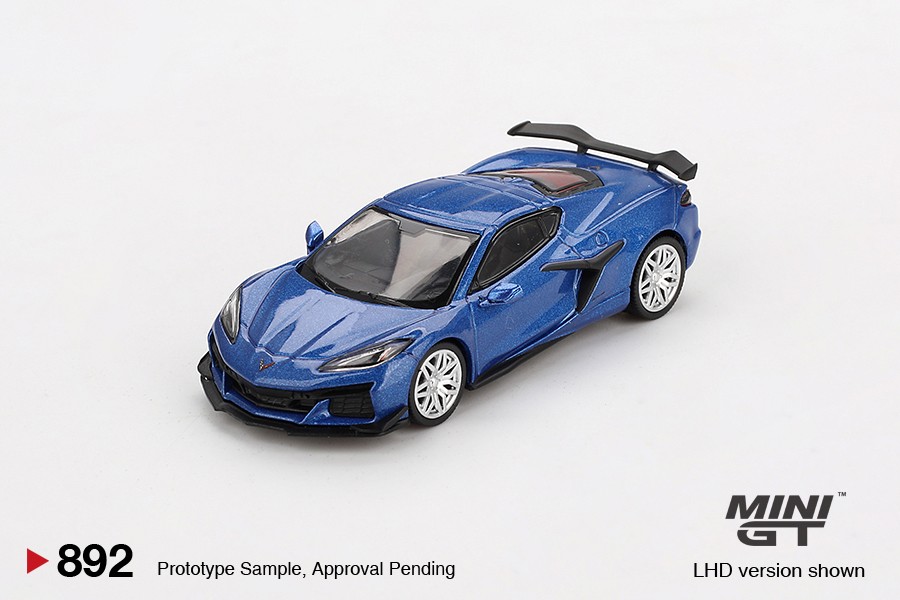 1/64 CHEVROLET CORVETTE Z06 2023 ELKHART LAKE BLUE (LHD) BLISTER MGT00892-BL