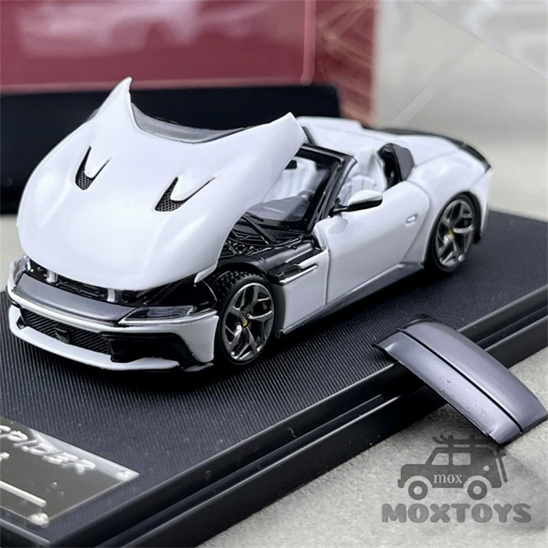 Phantom Knight PK 1:64 12 Cilindri Spider Aperta Limited999 Diecast Model Car