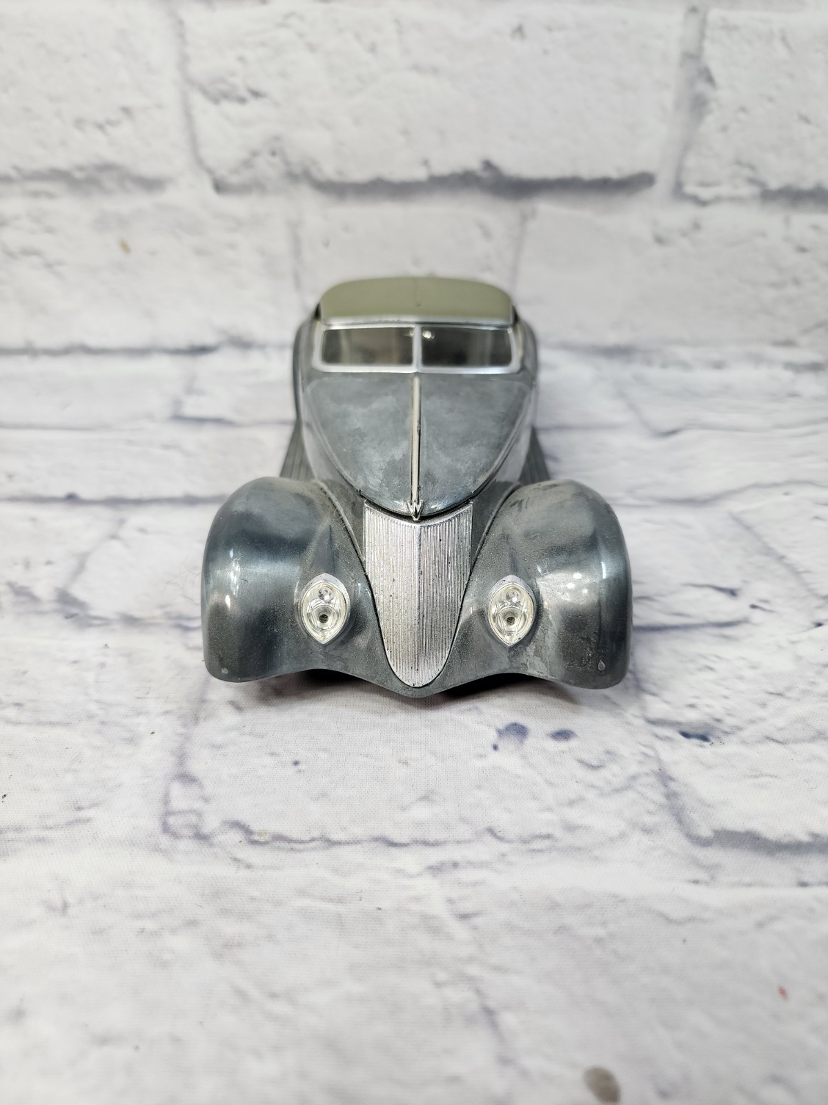 JL Full Throttle Foose Design 1936 Ford Chip Roadster 1:18 Scale Raw Metal Steel