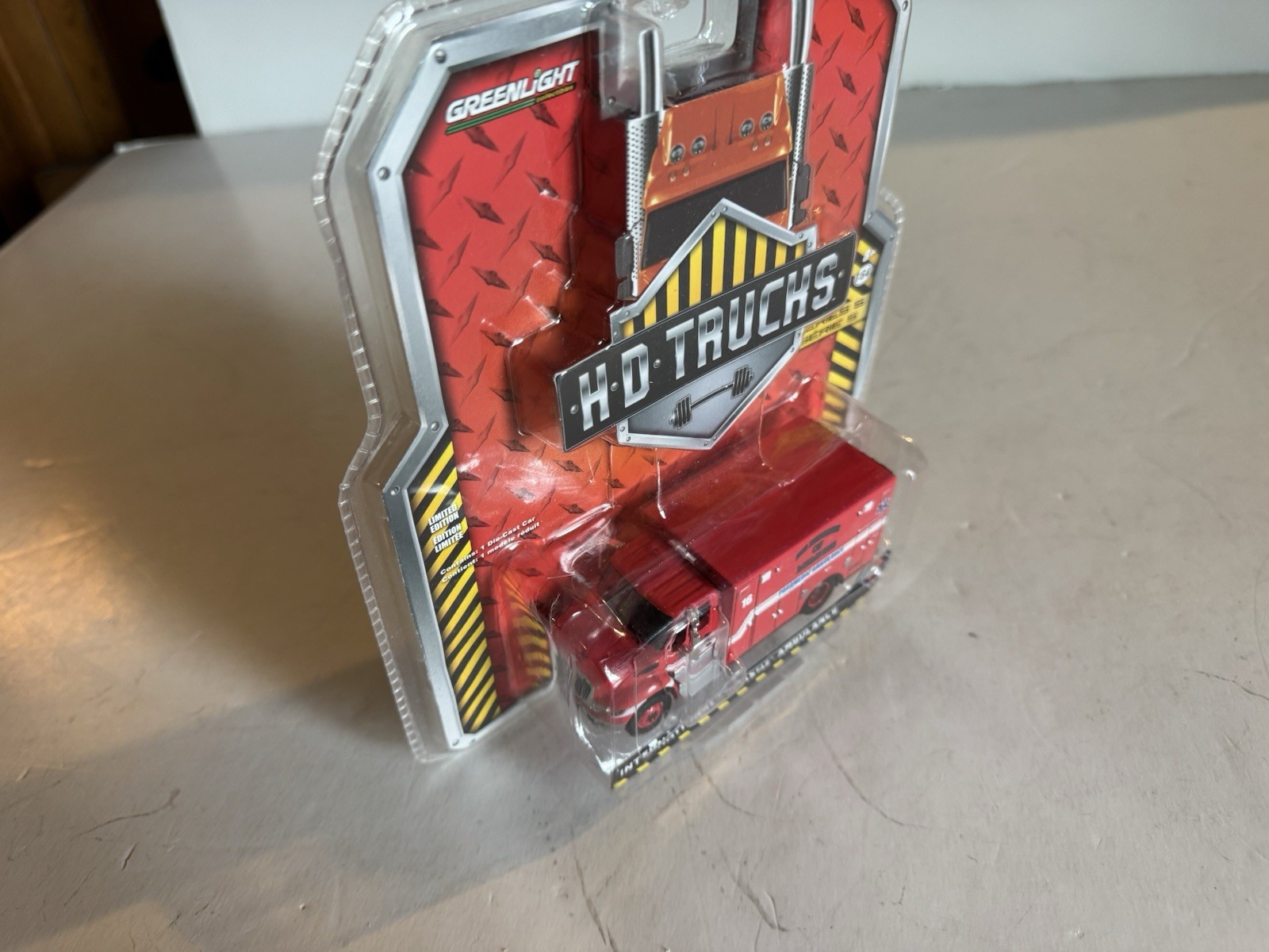 Greenlight HD Trucks International Durastar Ambulance Fire Dept Of Memphis