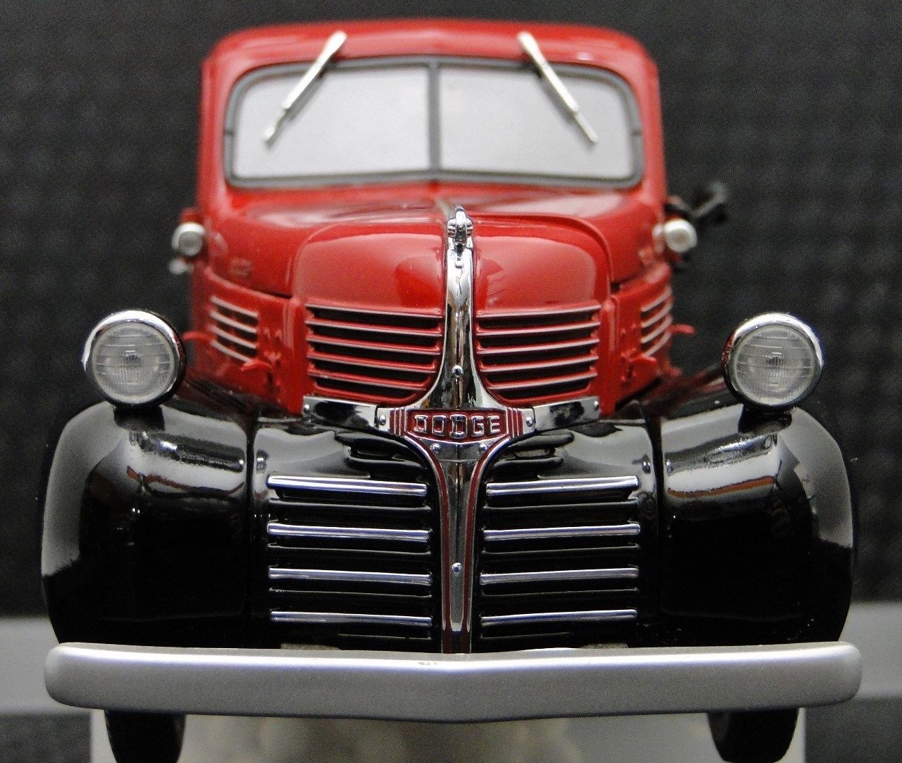 Dodge Ram Pickup Truck Car Built Metal Model Classic Promo