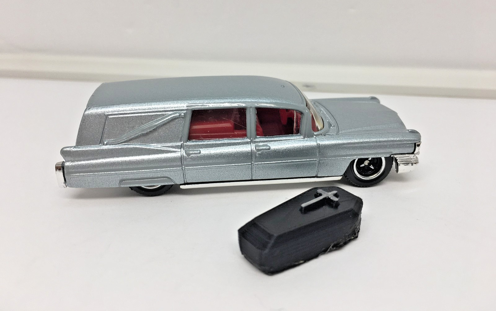 MATCHBOX Silver Metallic ’63 Cadillac Hearse, Coffin, Diorama, Man Cave,She Shed