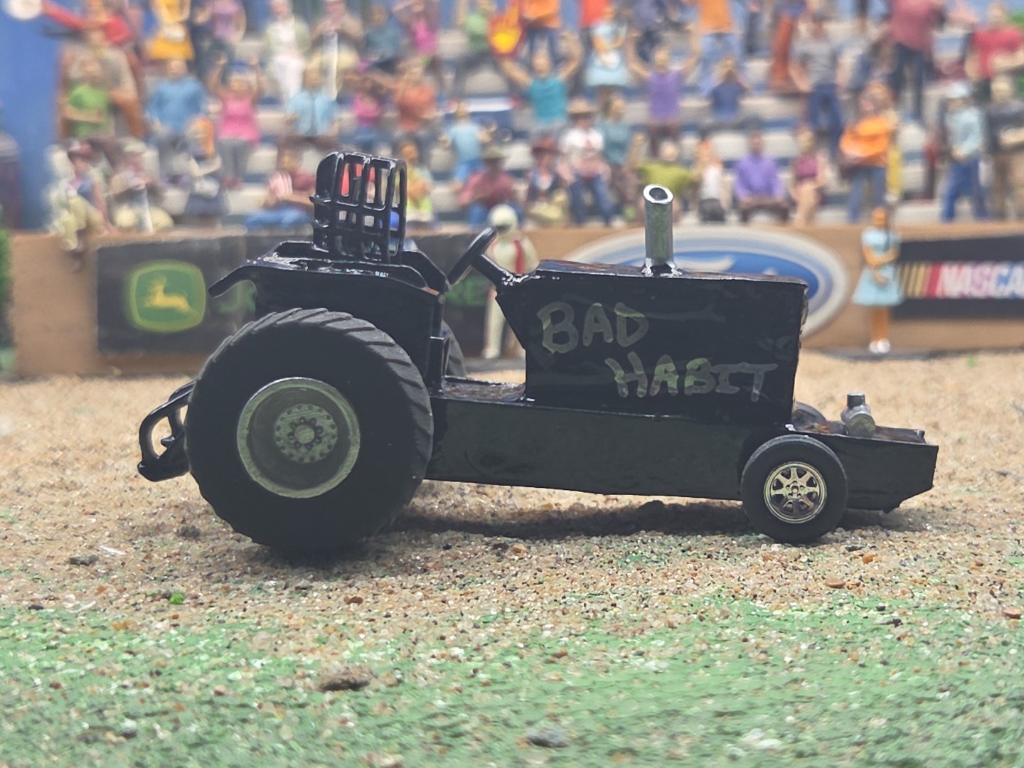 Custom Scratch built 1:64 TRACTOR Pro Stock PULLER PULLING ERTL farm pull IH tow